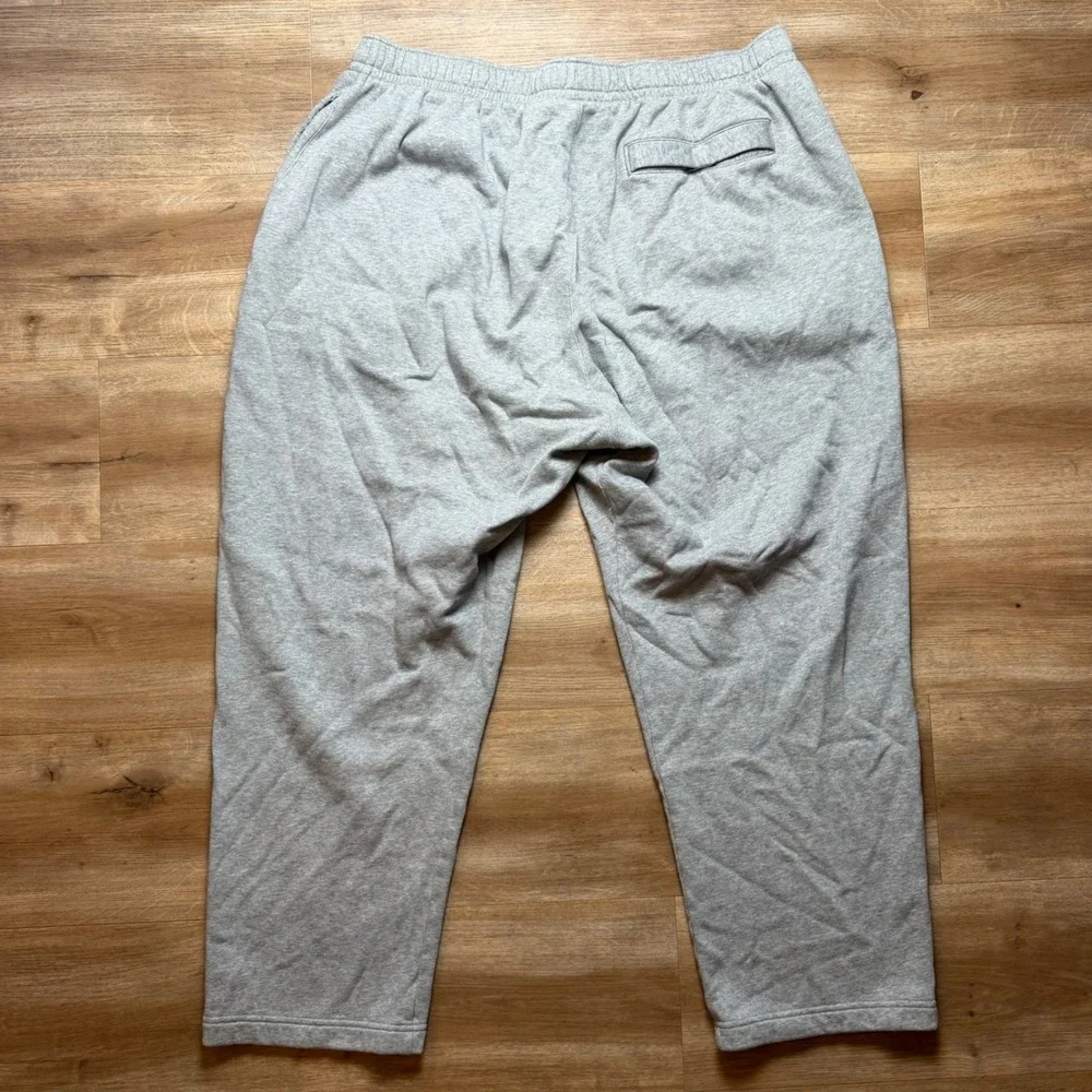 Nike Sweatpants Mens 2XL Grey Sportswear Club Fleece Joggers BV2707-063
